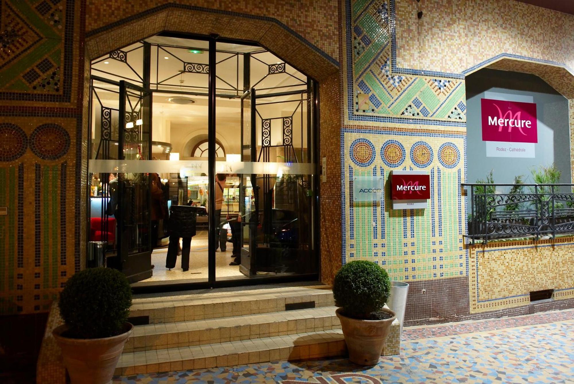 Hotel Mercure Rodez Cathedrale Ngoại thất bức ảnh